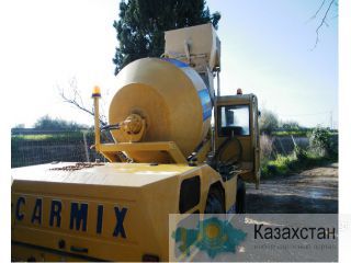 Самозагружающийся бетоносмеситель  Carmix 2.5TT Астана