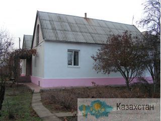 Продам дом недалеко от Черного и Азовского морей 2х кв. дом и с/х -6.6га Каховка