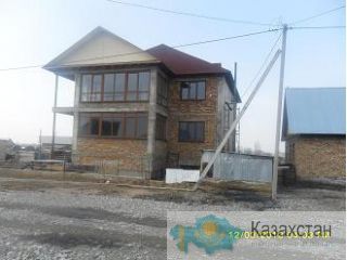 продам 3-х уровневый дом Алматы