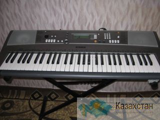продам синтезатор YAMAHA PSR-R300 Уральск