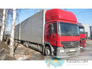 Тентованный автопоезд Mercedes Actros 2536, 2006г Москва