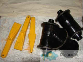 Катки, колеса, звенья, оси, втулки для экскаваторов отечественного производства Другое месторасположение