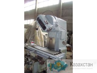 Продаем фрезерный станок ВМ 127 Чебаруль