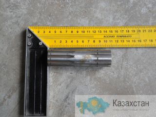 Вал масляного насоса ZL30D-11-02 Другое месторасположение