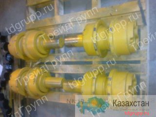 195-30-00106 каток поддерживающий Komatsu D-355A Другое месторасположение