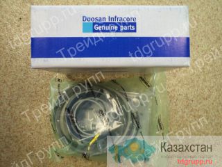 440-00355, 401107-00277А ремкомплект г/ц стрелы на Doosan S225LC Другое месторасположение