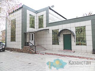 Внимание! Срочно продам  действующее Кафе в центре  S-484м2. Усть-Каменогорск