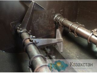 Смесители грунта, торфа, песка, опилок, навоза, удобрений, кормов, битума, бетона, мела, земли, приготовления запаренных субс Астана