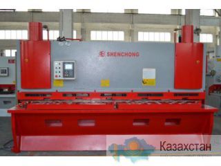 Ножницы гильотинные QC11K-12X3200 с ЧУП из Китая Другое месторасположение