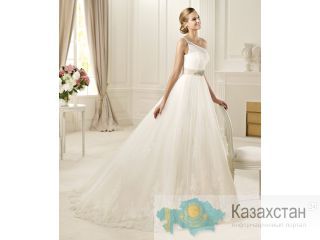Шикарное свадебное платье Pronovias, размер S-M Алматы