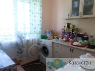 Продается 3-х комнатная квартира в районе Защиты Усть-Каменогорск