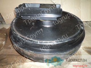 81N6-13010 натяжное колесо, ленивец Hyundai R210LC-7 Астана и Акмолинская область
