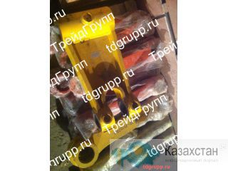 208-70-73120 Рычаг трапеции Komatsu PC400-7 Астана и Акмолинская область