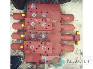 Гидрораспределитель для 4225А 4-секционный  4225.25.00.000 Другое месторасположение
