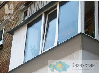 Установка козырька на застекленных балконах. Карагандинская область