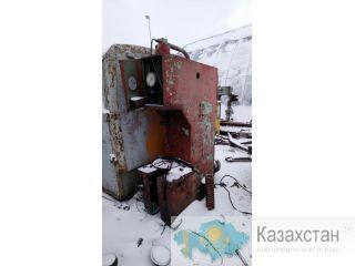 Пресс гидравлический (63 тонны), токарные станки 16К20 Уфа