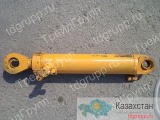 Гидроцилиндр  поворота рамы В138.43.02.000 на В 138 Астана и Акмолинская область