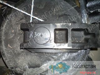 81N8-13010 Колесо направляющее Hyundai R320LC-9 Астана и Акмолинская область