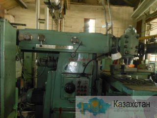 Вертикально-фрезерный FV32 (аналог 6Т12) ВЕРТИКАЛЬНО-ФРЕЗЕРНЫЙ ВМ-127М 2006  г.в. ВЕРТИКАЛЬНО-ФРЕЗЕРНЫЙ ВМ-127 2000  г.в.  ВЕ Челябинск