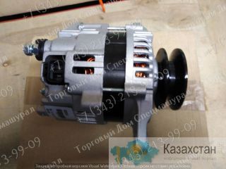 Генератор для Komatsu WB97S-2 с двигателем S4D106 г. Екатеринбург, ул. Основинская 7.