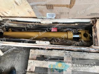Гидроцилиндр подъема отвала 275-8416, CAT D6N г. Екатеринбург, ул. Основинская 7.
