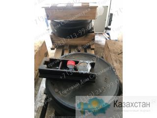 Колесо направляющее 135-8904 для экскаватора CAT 385D г. Екатеринбург, ул. Основинская 7.