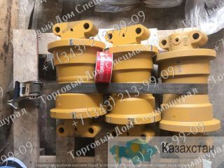 Каток опорный 270-00048G, 200104-00001A для экскаватора Doosan DX 300, DX340 г. Екатеринбург, ул. Основинская 7.