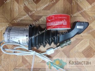 Джойстик управления автокрана Terex demag AC 120 г. Екатеринбург, ул. Основинская 7.