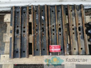 Трак гусеницы (башмак) 81N1-26510 для мини-экскаватора Hyundai R80-7 г. Екатеринбург, ул. Основинская 7.