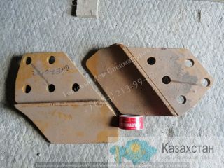 Бокорезы ковша Hyundai 61E7-0102, 61E7-0103 г. Екатеринбург, ул. Основинская 7.