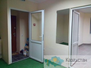 Продам в г. Трускавец нежилое цокольное помещение Брянск