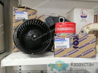 Мотор печки 42N-07-11930 для Komatsu WB97, WB93 г. Екатеринбург, ул. Основинская 7.