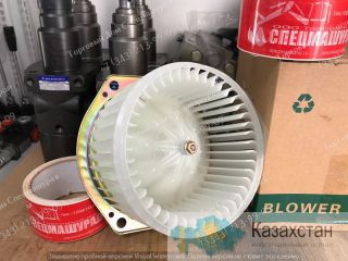 Мотор отопителя 4469040 для Hitachi ZX160W г. Екатеринбург, ул. Основинская 7.