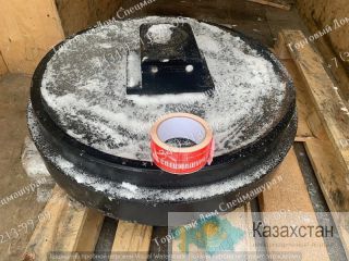 Колесо направляющее 2270-1084 для Doosan Solar 300LC-V г. Екатеринбург, ул. Основинская 7.