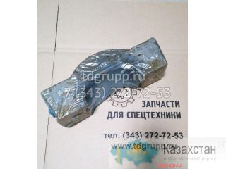 14Y-71-22150 Крышка крепления отвала Komatsu D65PX-12 Нур-Султан (Астана) и Акмолинская область