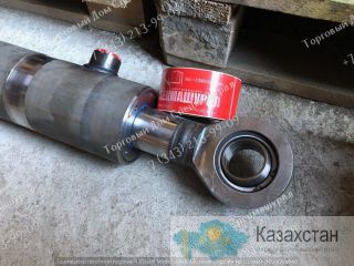 Гидроцилиндр подъема стрелы БМ-302А.04.06.000 г. Екатеринбург, ул. Основинская 7.