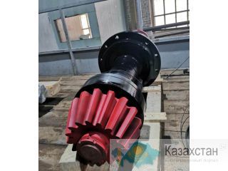 Вал приводной в сборе для дробилки КМД1200 вал номер чертежа 1-112900 СБ Актюбинская область