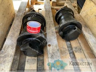 Каток опорный 81QB-11010 для экскаваторов Hyundai г. Екатеринбург, ул. Основинская 7.
