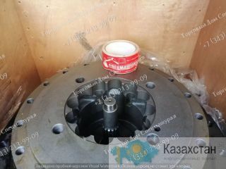 206-27-00300 редуктор хода Komatsu PC220-7 г. Екатеринбург, ул. Основинская 7.