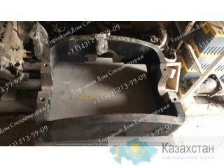 Рамка гидроцилиндра 45142-8603082 г. Екатеринбург, ул. Основинская 7.