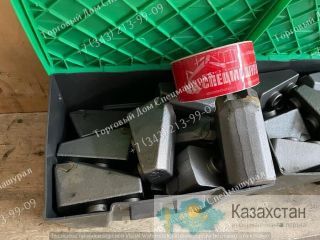 Резец UX-456 для мульчеров FERRI г. Екатеринбург, ул. Основинская 7.