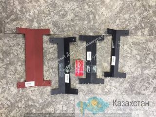 Пластины скольжения A1083129R1 для Kanglim г. Екатеринбург, ул. Основинская 7.
