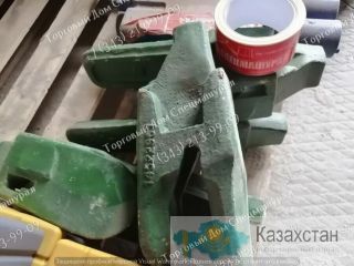 Адаптер ковша VOE14522961 для экскаваторов Volvo EW210 г. Екатеринбург, ул. Основинская 7.