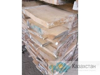Слэбы из дуба, шпальтового бука, капового тополя, вербы, капового карагача, ясеня. Белореченск, Краснодарского края, Россия.
