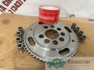 Шестерня редуктора с втулками Case 570T г. Екатеринбург, ул. Основинская 7.