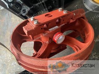 Колесо в сборе 50-21-305-05СП для Т-170 г. Екатеринбург, ул. Основинская 7.