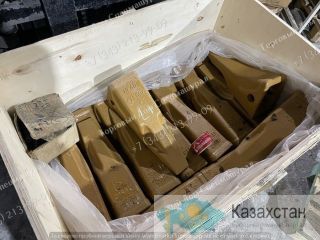 Коронка рыхлителя 10332566 для Liebherr PR764 г. Екатеринбург, ул. Основинская 7.