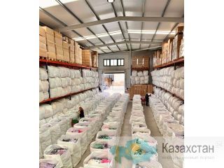 Компания Cosmos Textil - крупный дистрибьютор стоковой одежды Алматы