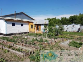 Продам или обменяю дом в с. Предгорное на Квартиру  в г.  Усть - Каменогорске с доплатой или Зимнию дачу. Усть - Каменогорск