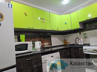 Продам 3-х комн квартиру Усть-Каменогорск